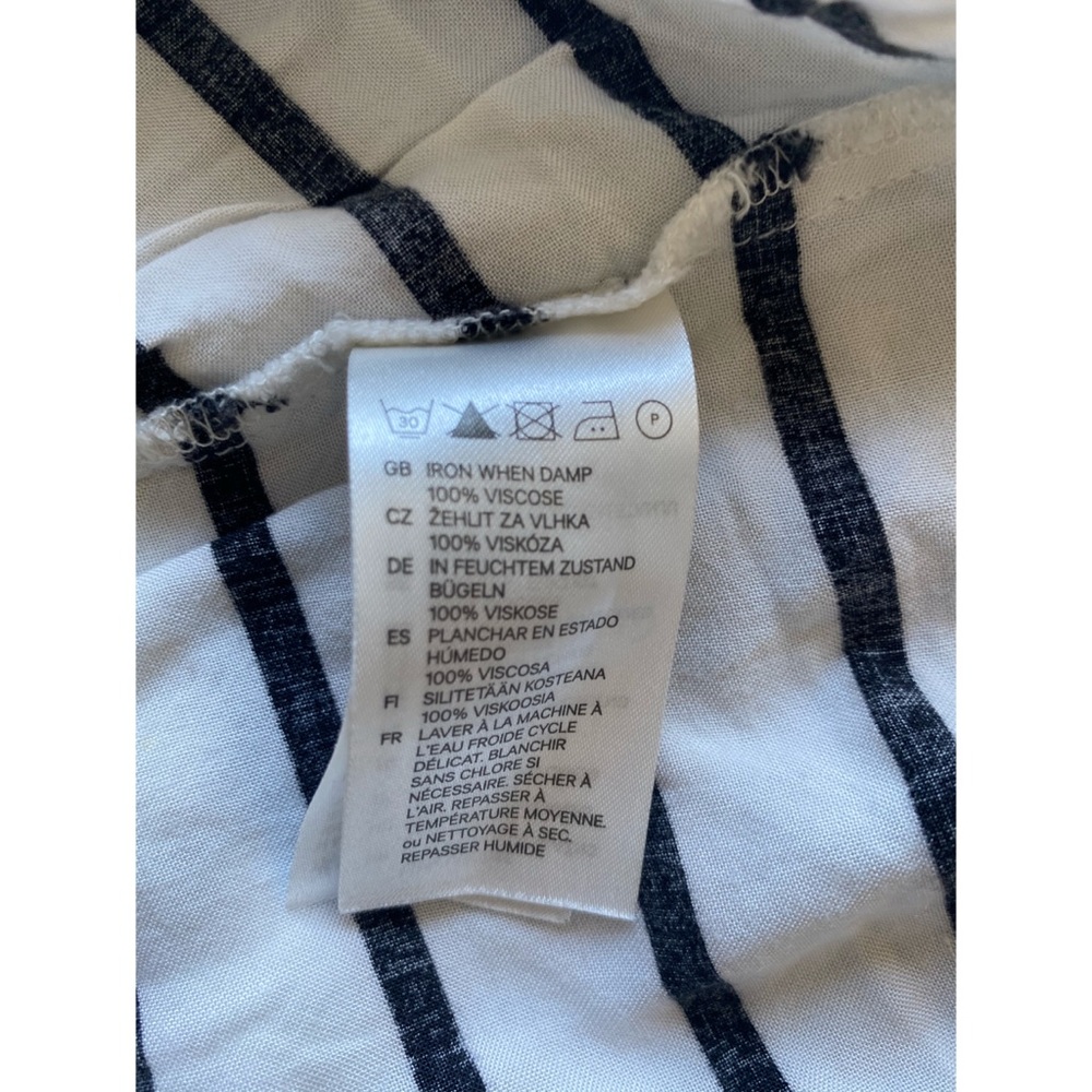 H&M RACER BACK TANKS - Picture 4 of 7